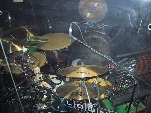 Die Schöne und das Beast Drum Setup